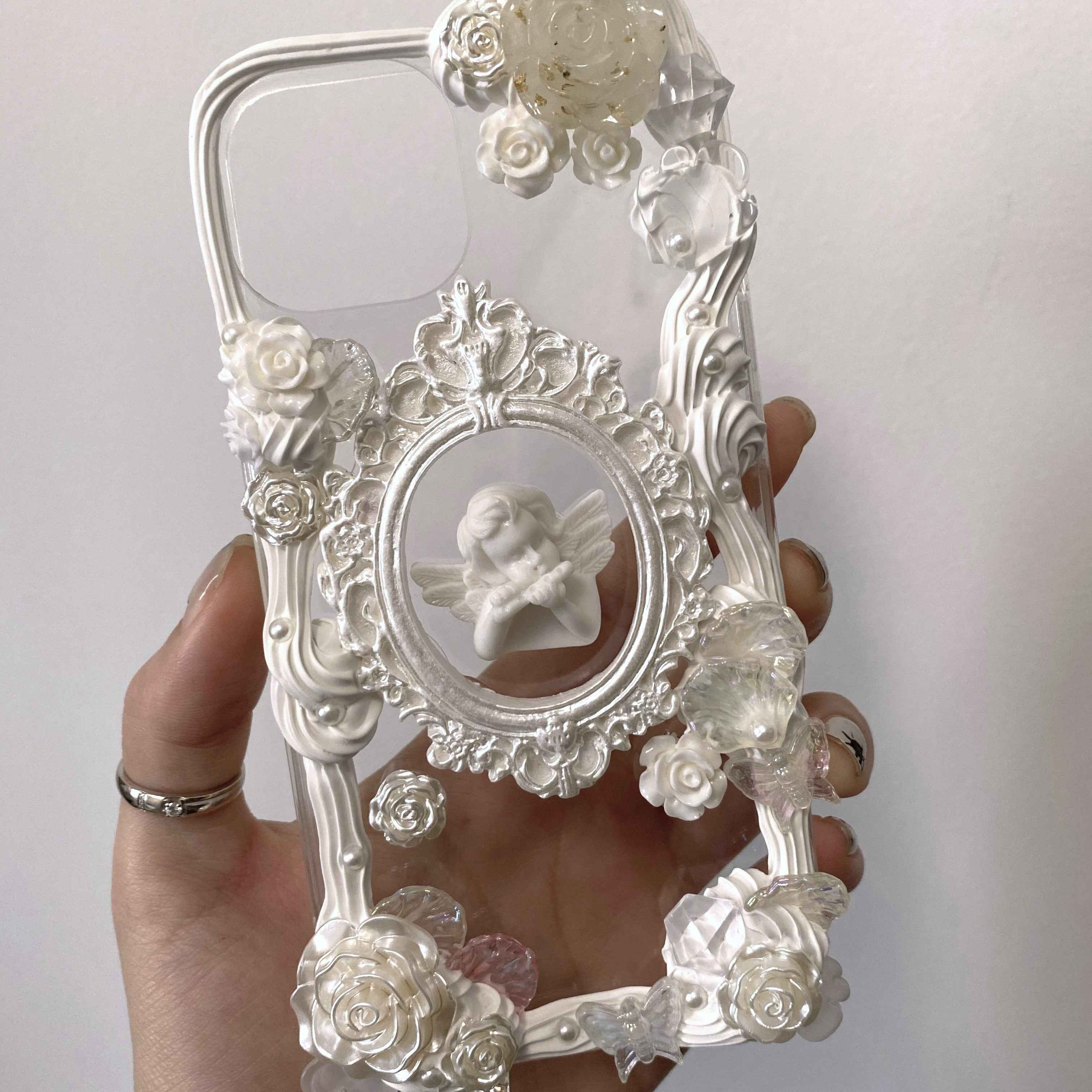 Decoden Phone Case Baroque Cherub