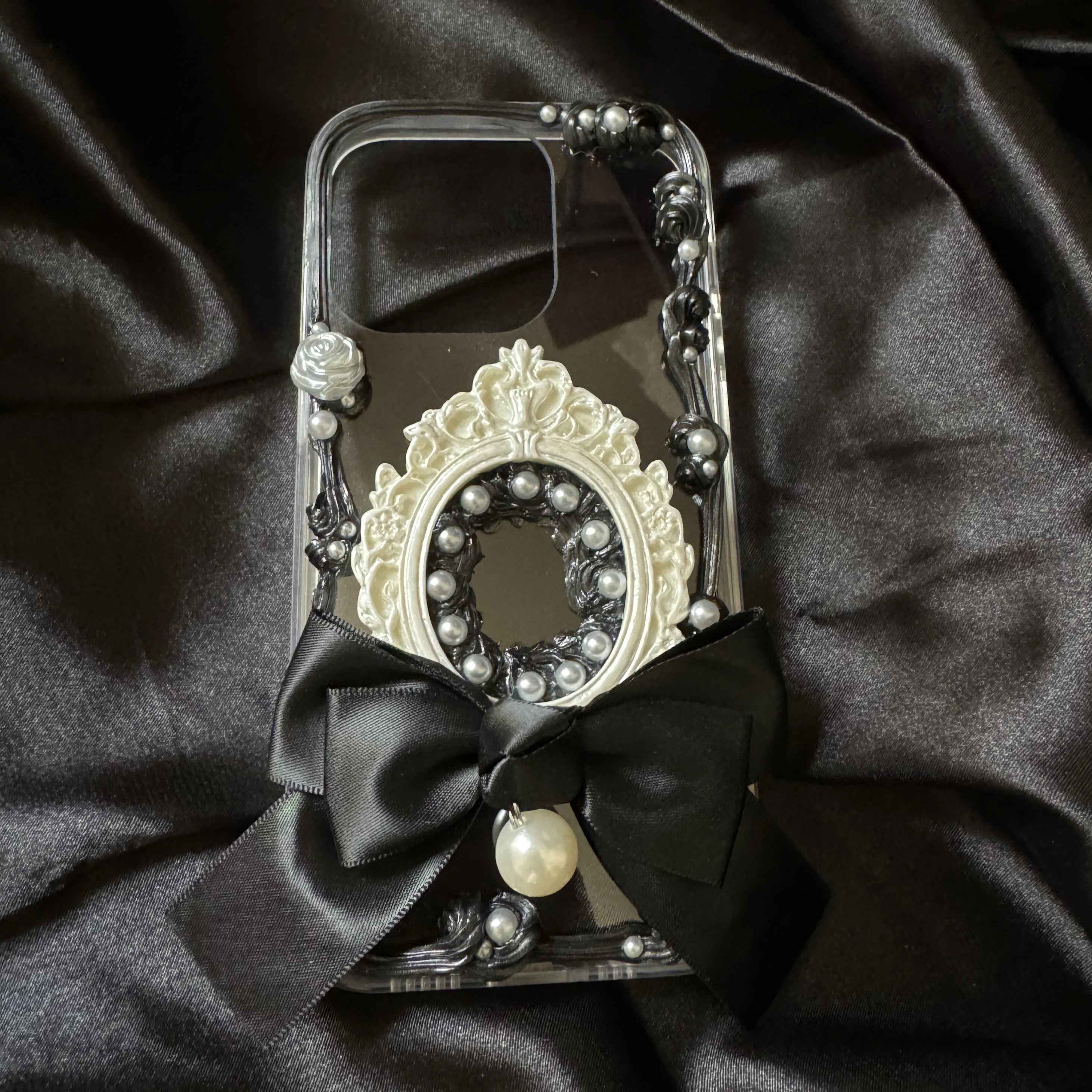 Decoden Phone Case Baroque Bow