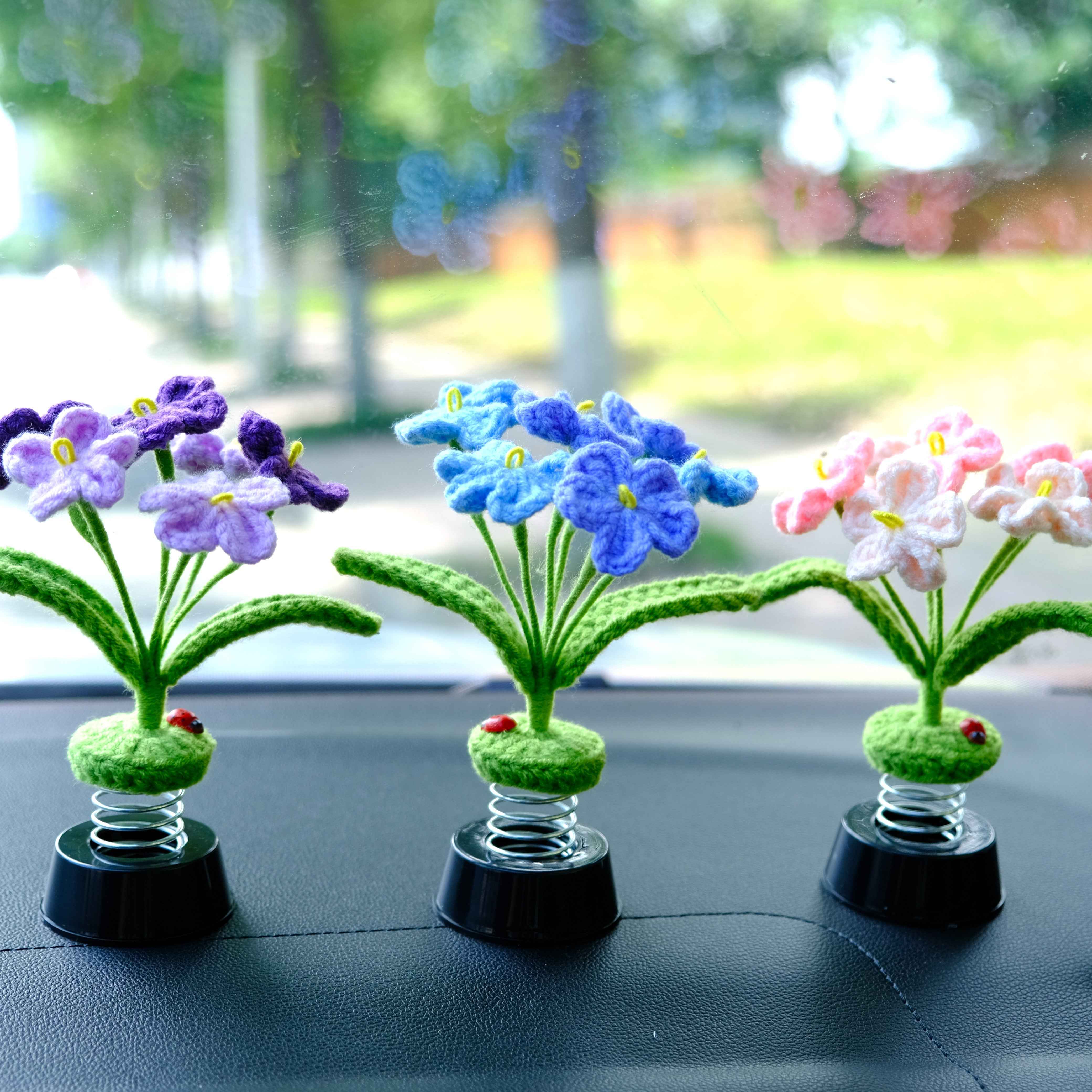 Car Dashboard Decor- Baby's Breath