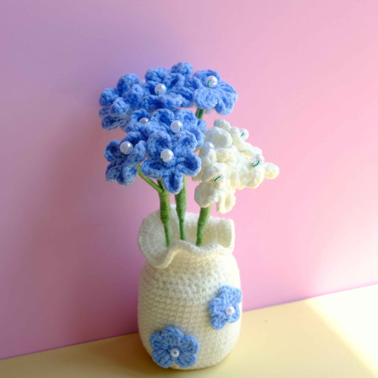 Crochet Flower Bouquet- Forget Me Not