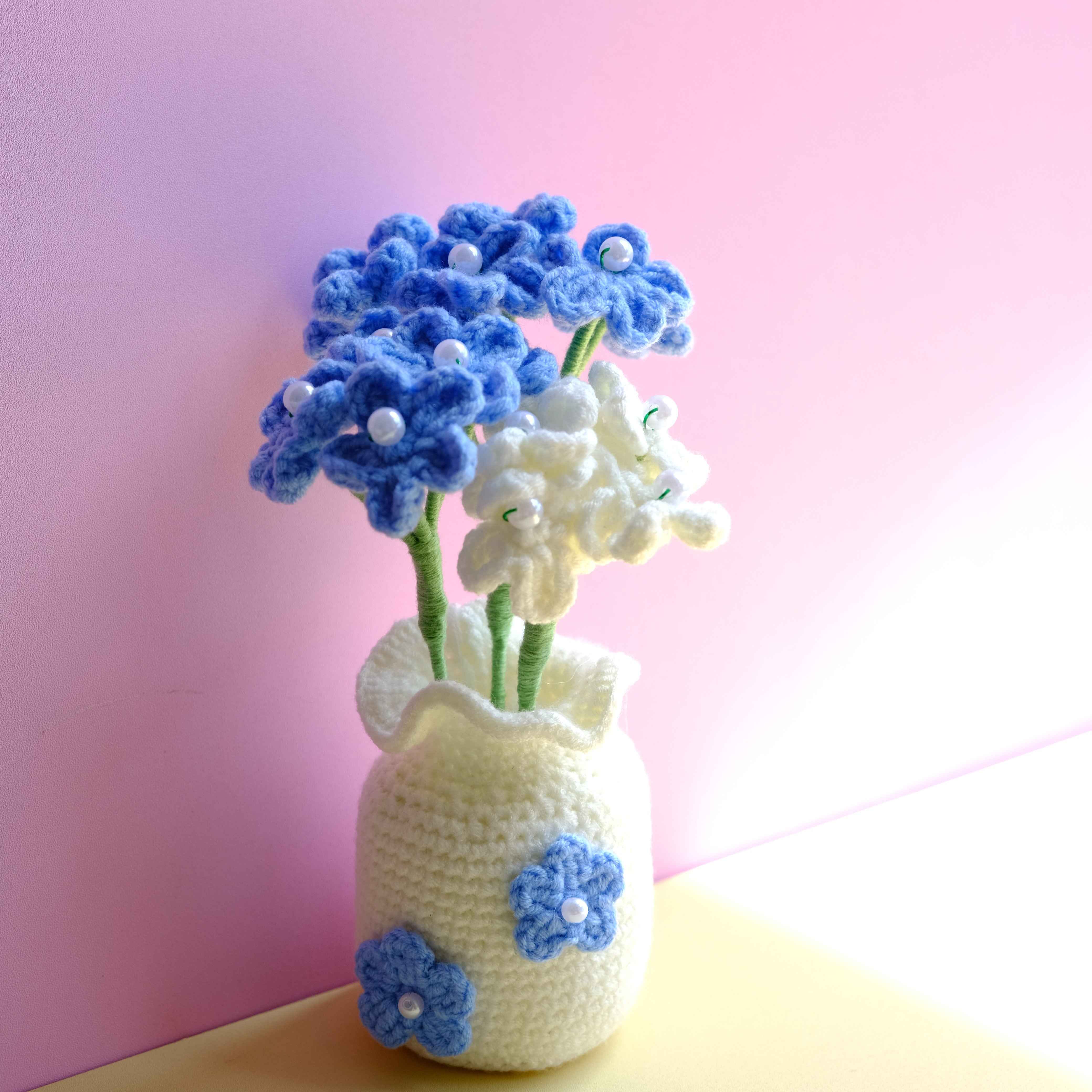 Crochet Flower Bouquet- Forget Me Not