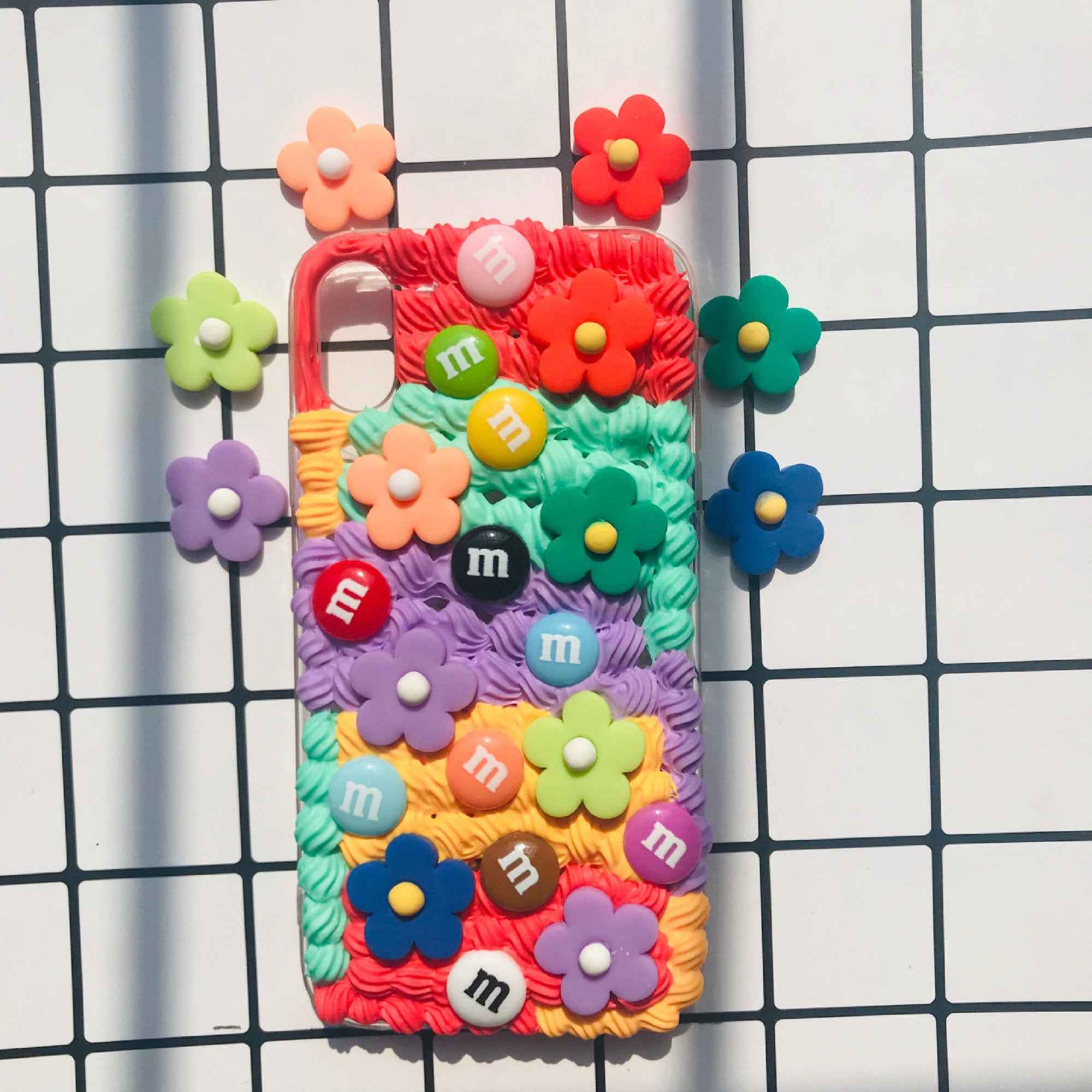 Decoden Phone Case Rainbow Daisy Flower