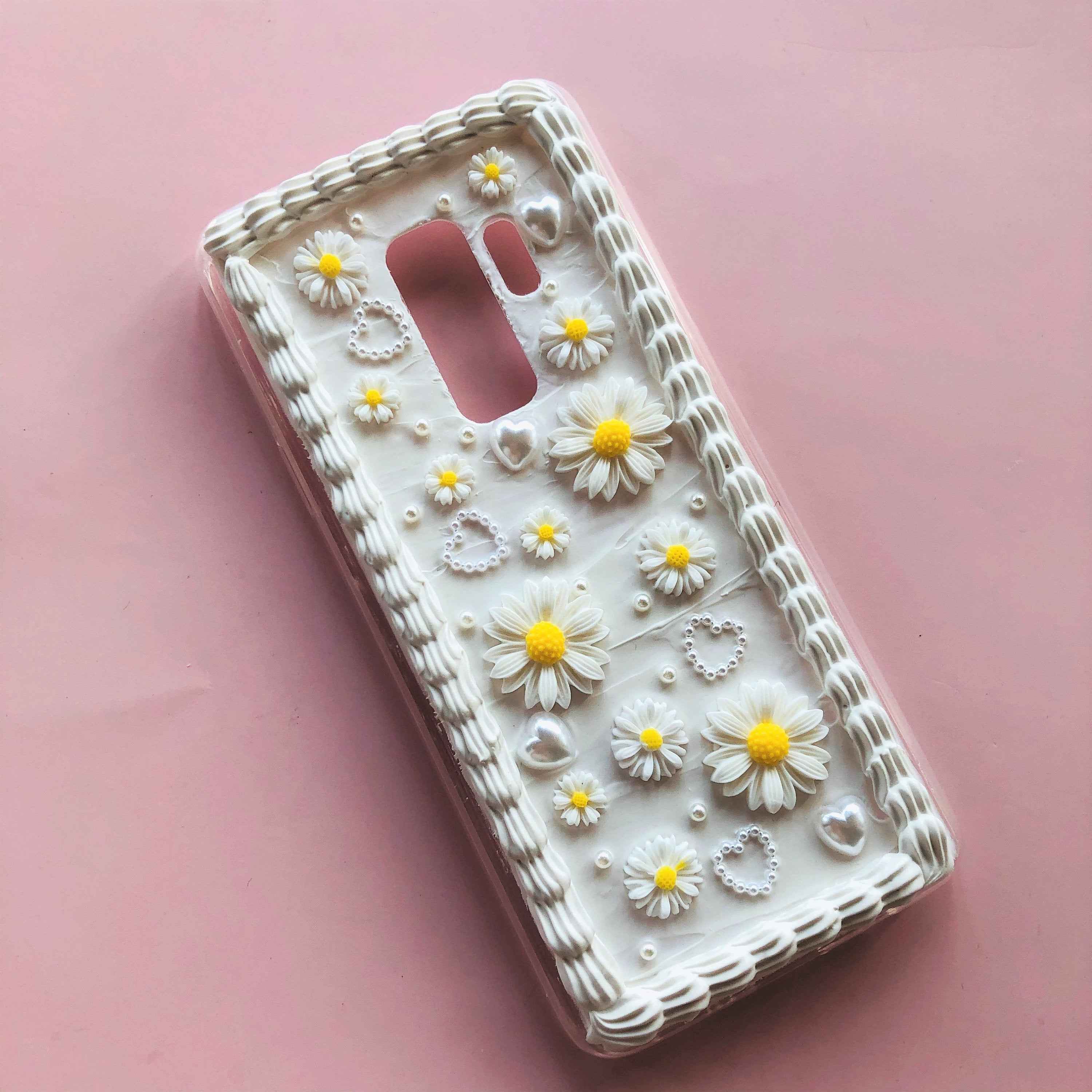 Decoden Phone Case Daisy Flower