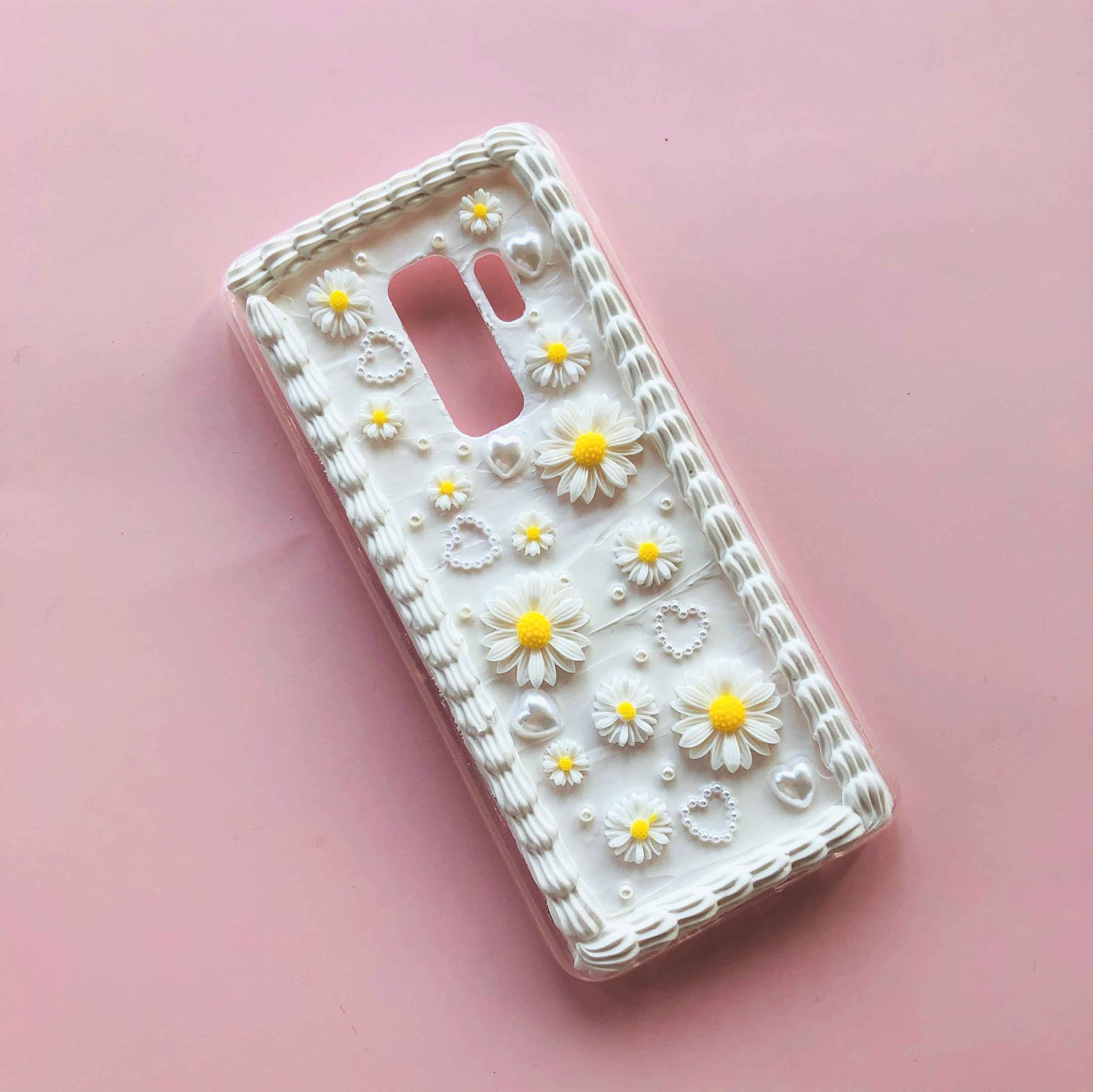 Decoden Phone Case Daisy Flower
