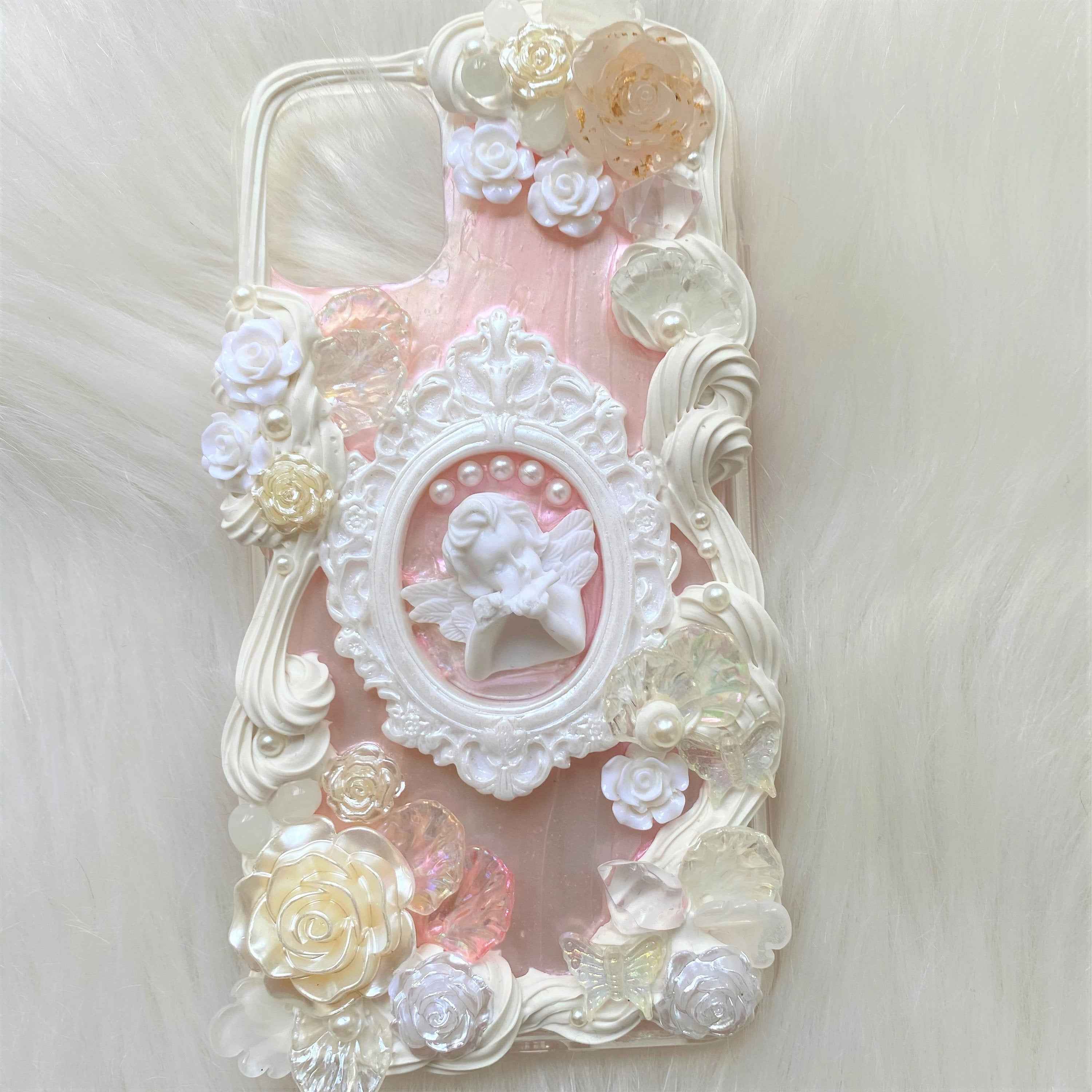 Decoden Phone Case Baroque Cherub