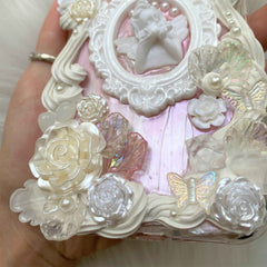 Decoden Phone Case Baroque Cherub