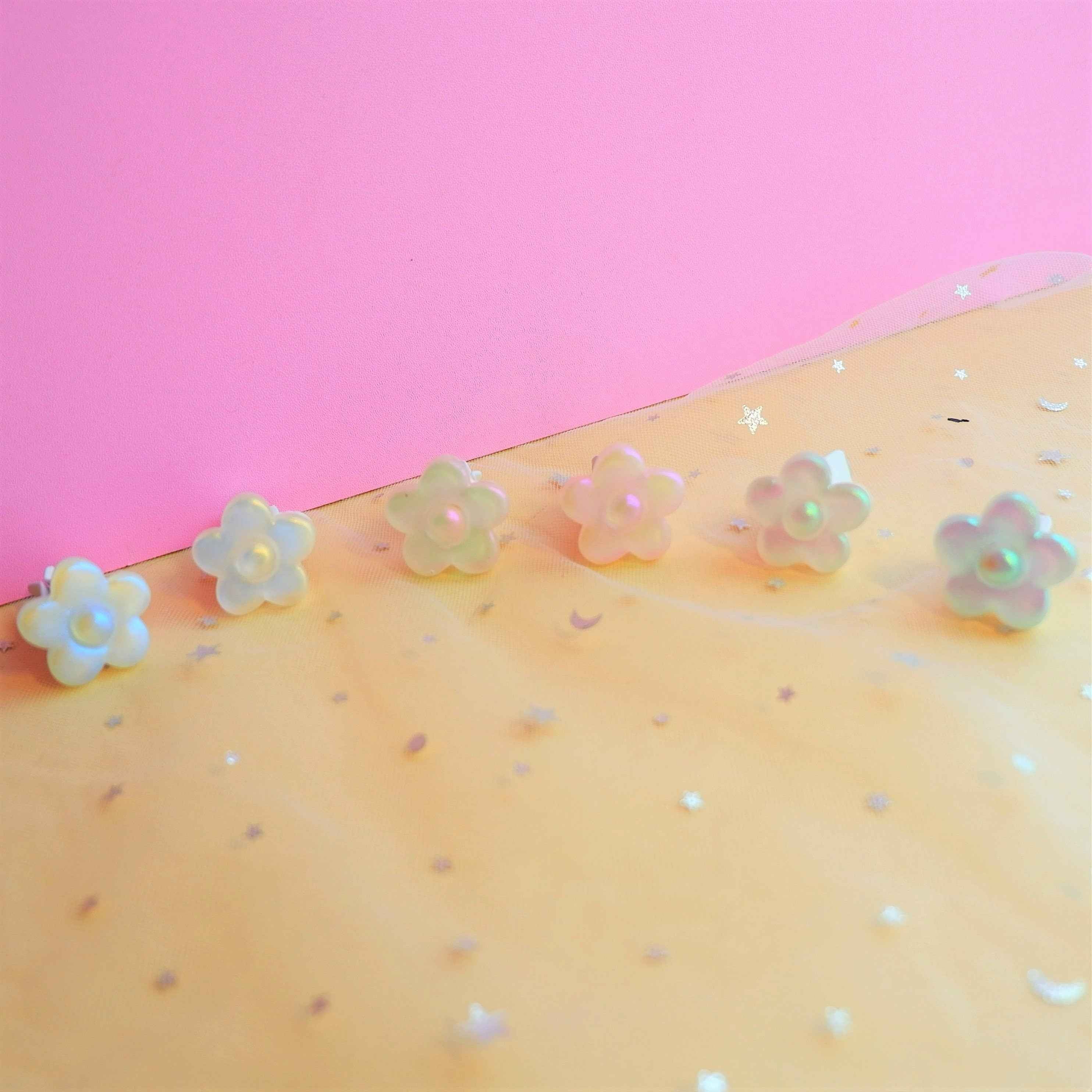 6Pcs Car Air Freshener Vent Clips- Laser Rainbow Daisy