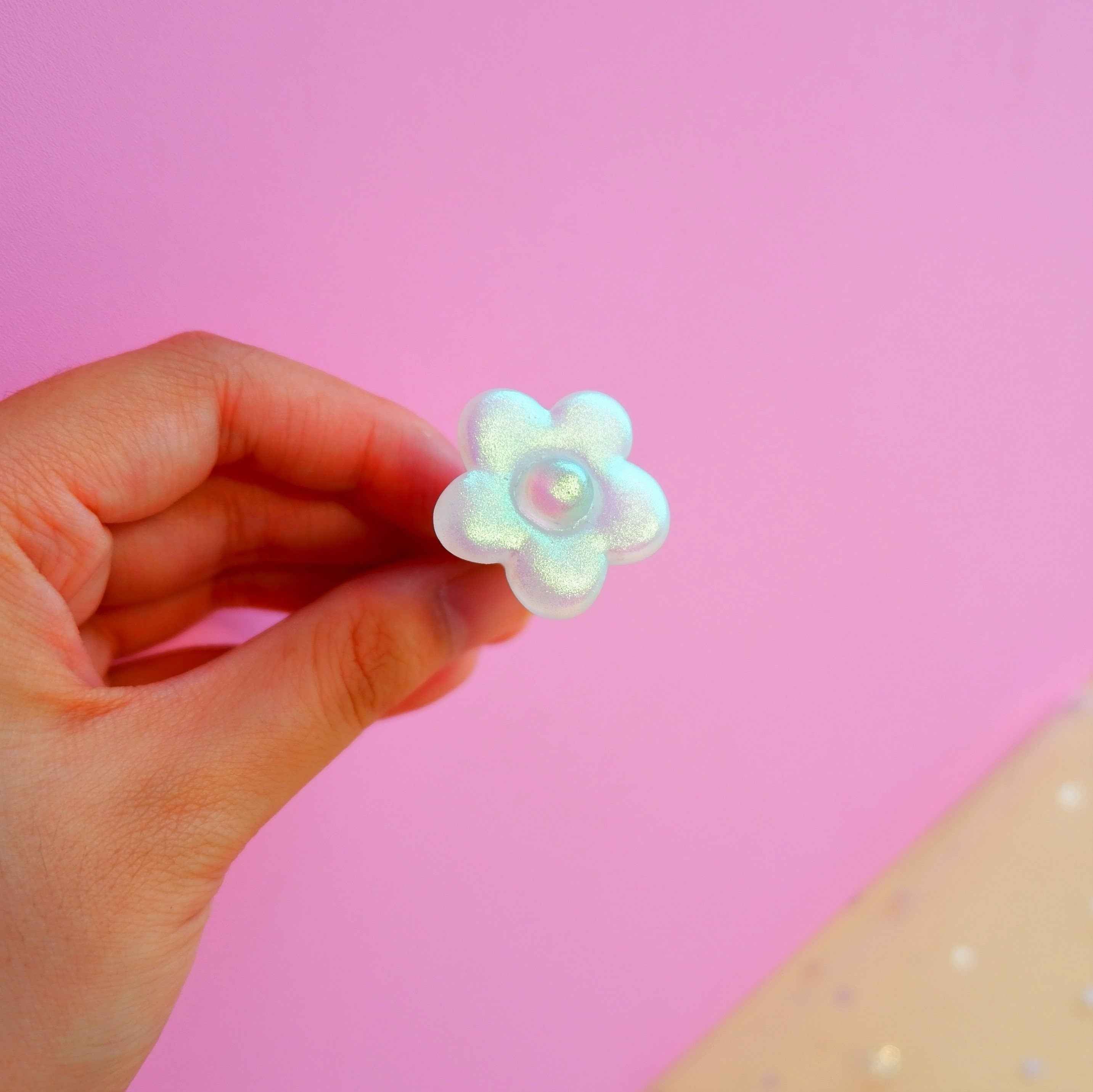 6Pcs Car Air Freshener Vent Clips- Laser Rainbow Daisy