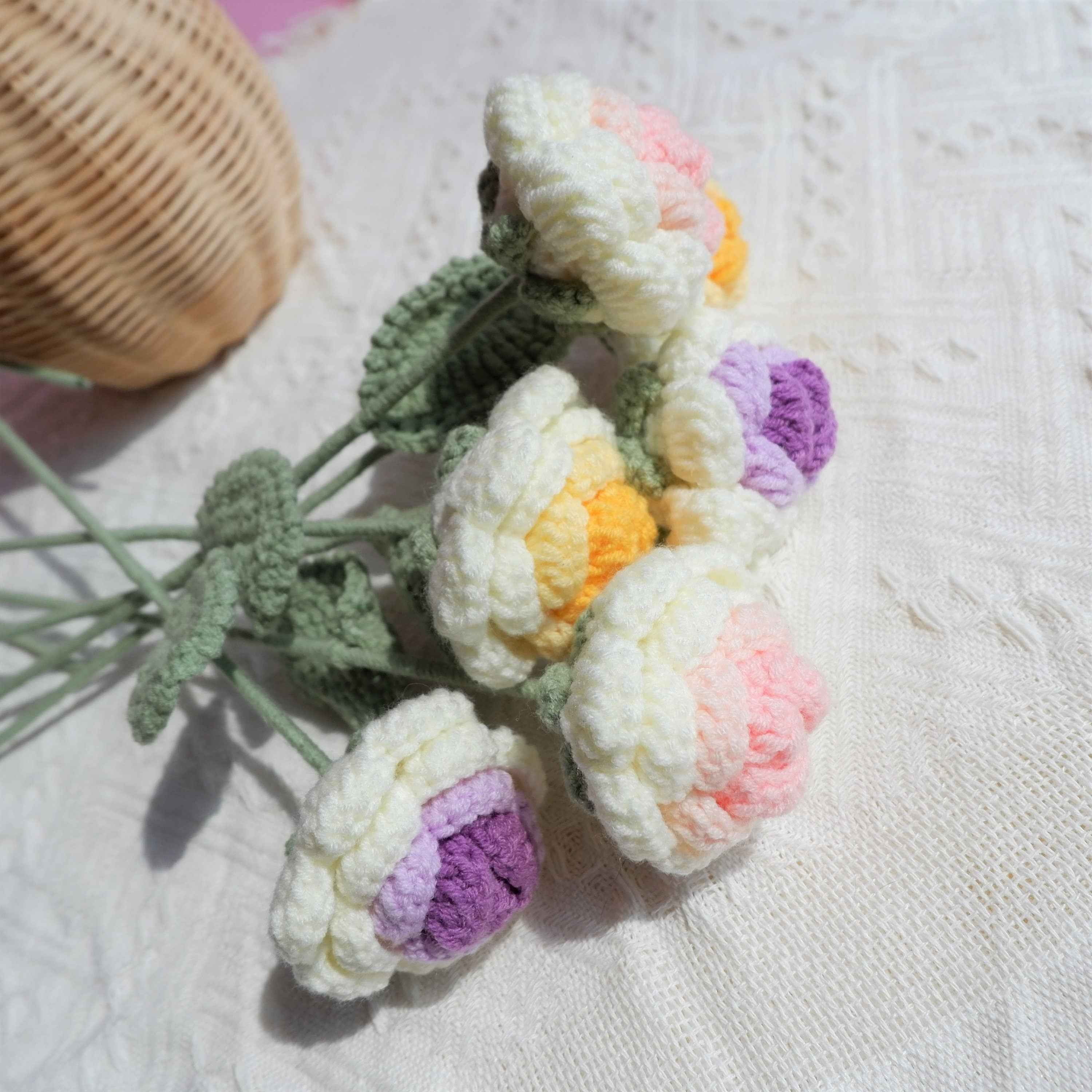 Crochet Flower Bouquet- Gradient Rose