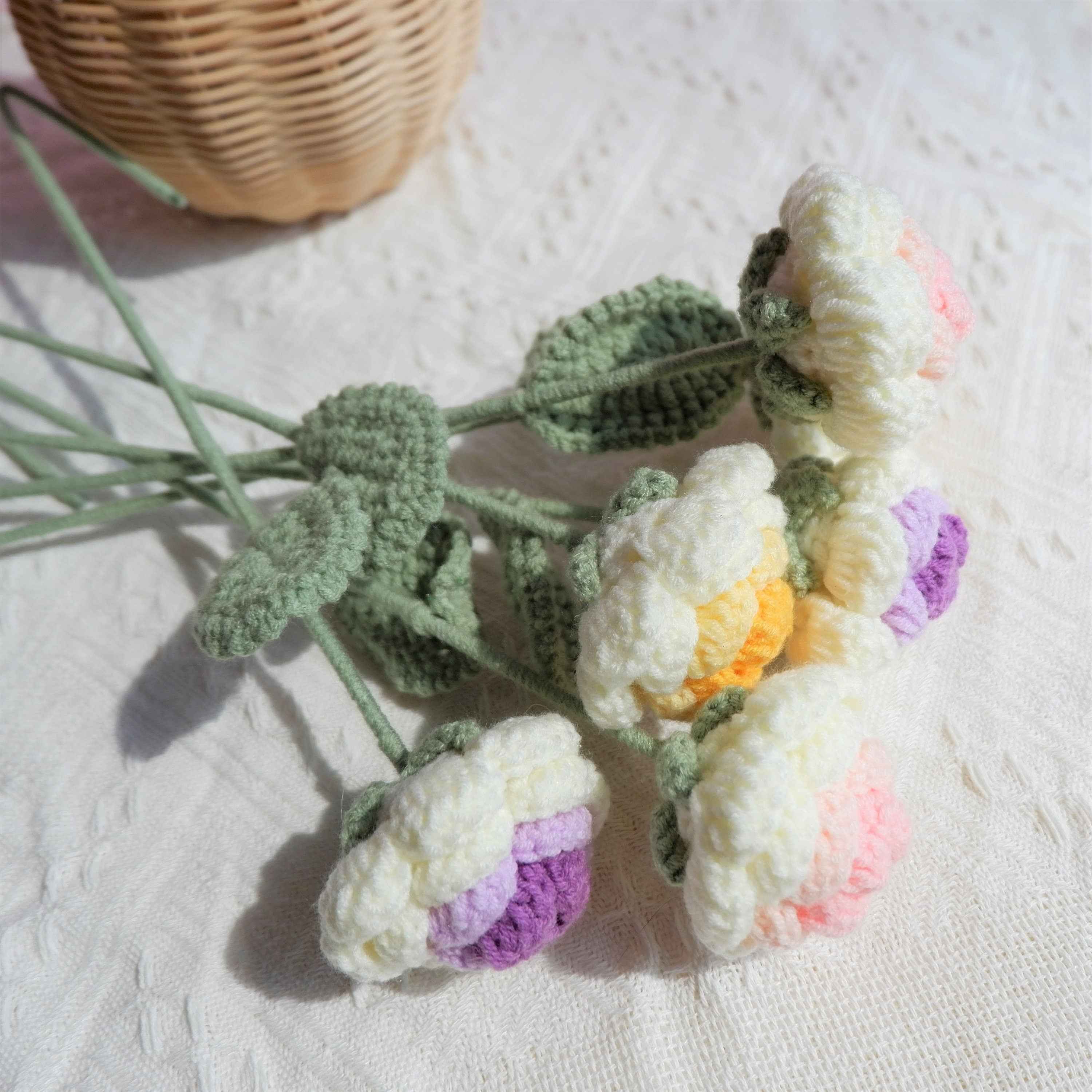 Crochet Flower Bouquet- Gradient Rose