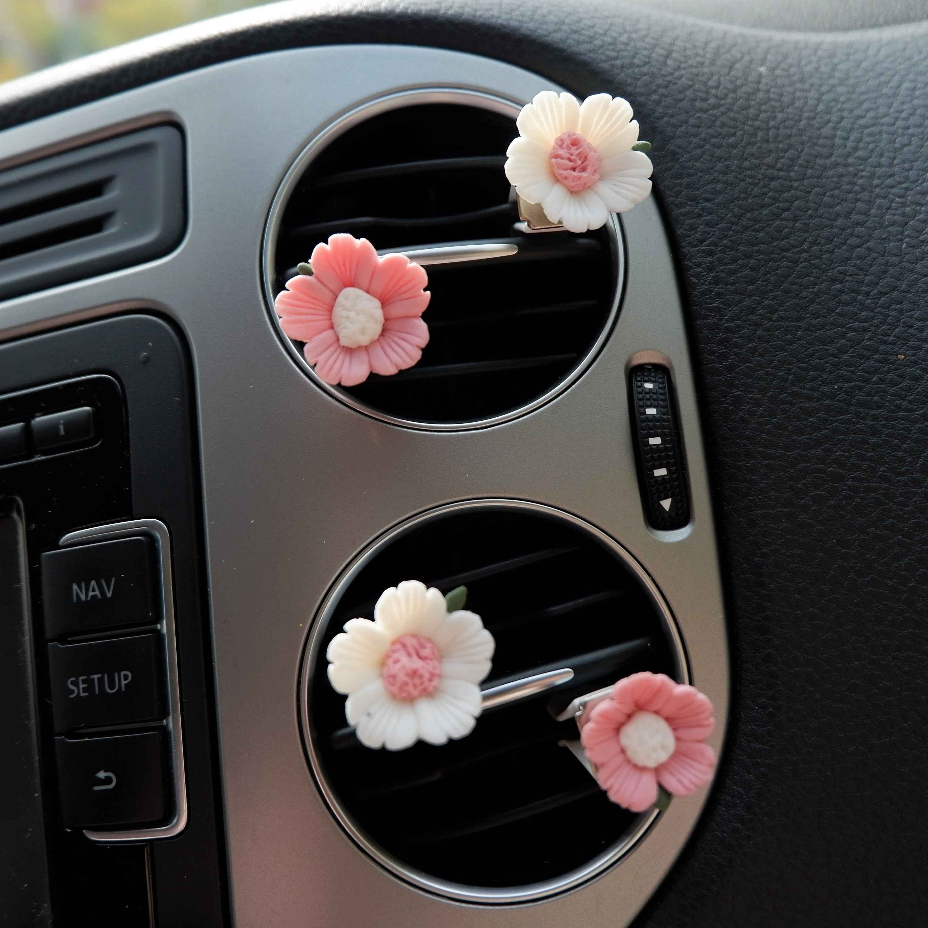4pcs Car Vent Clips- Clay Flower
