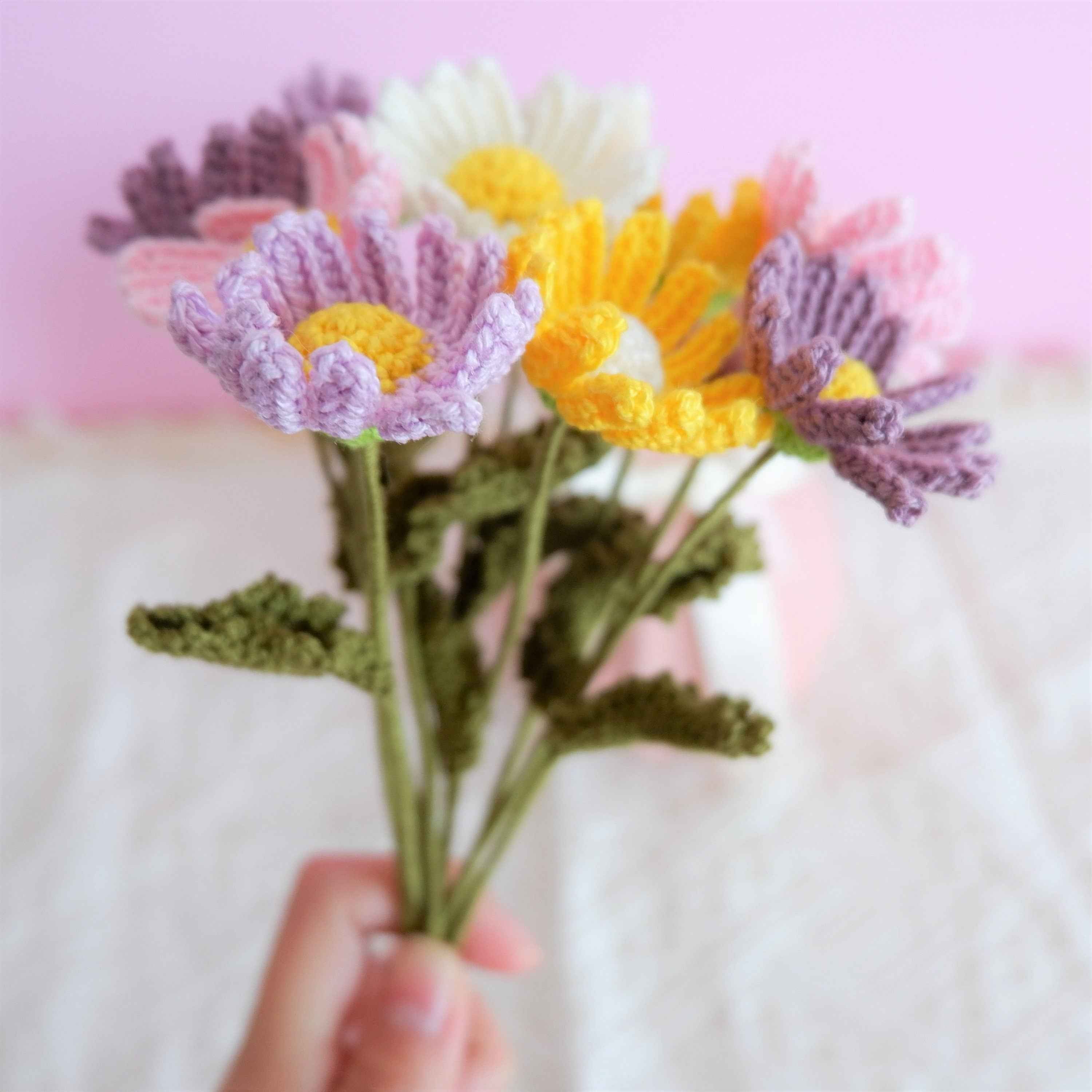 Micro Crochet Rainbow Daisy Flower Bouquet
