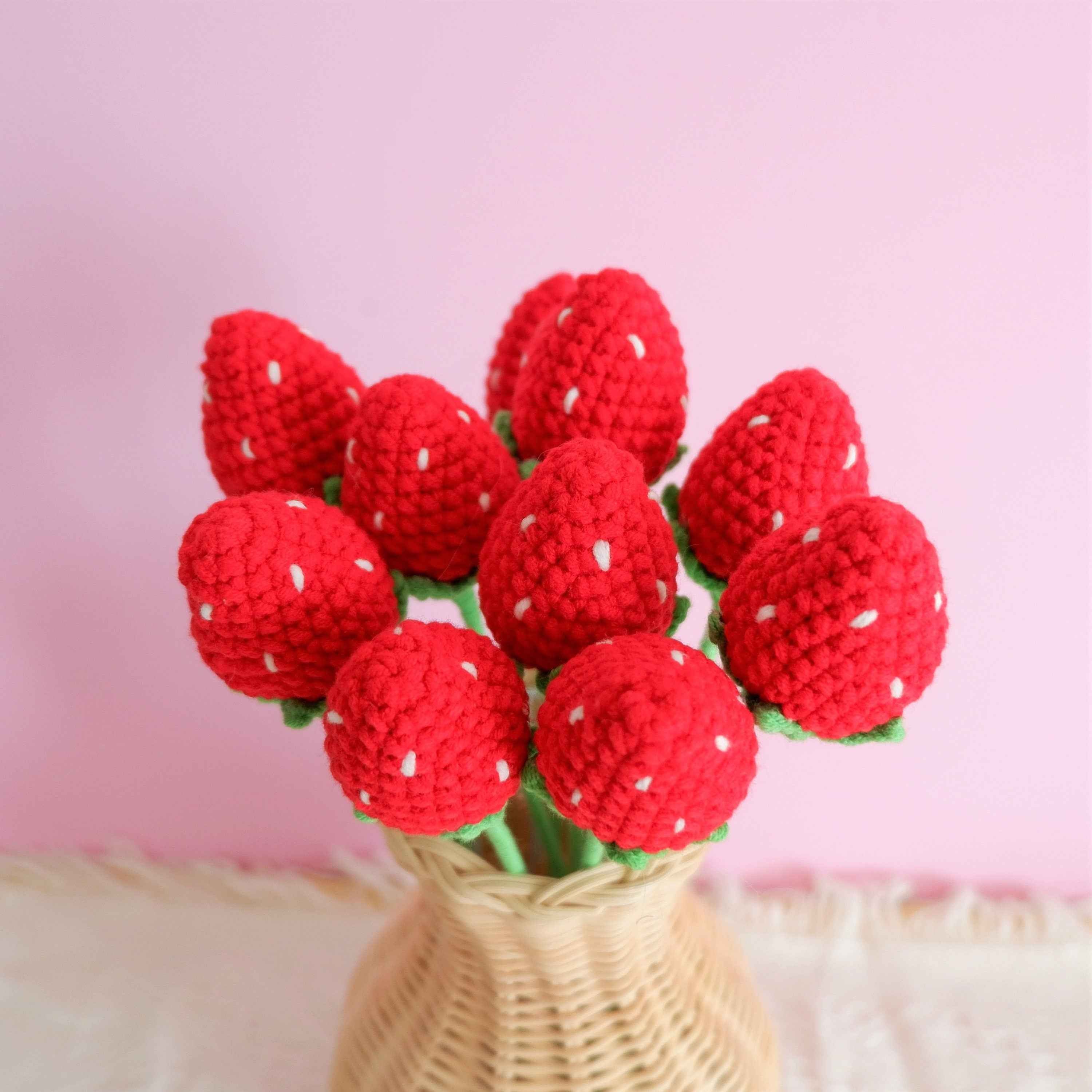 Crochet Strawberry & Daisy Flower Bouquet