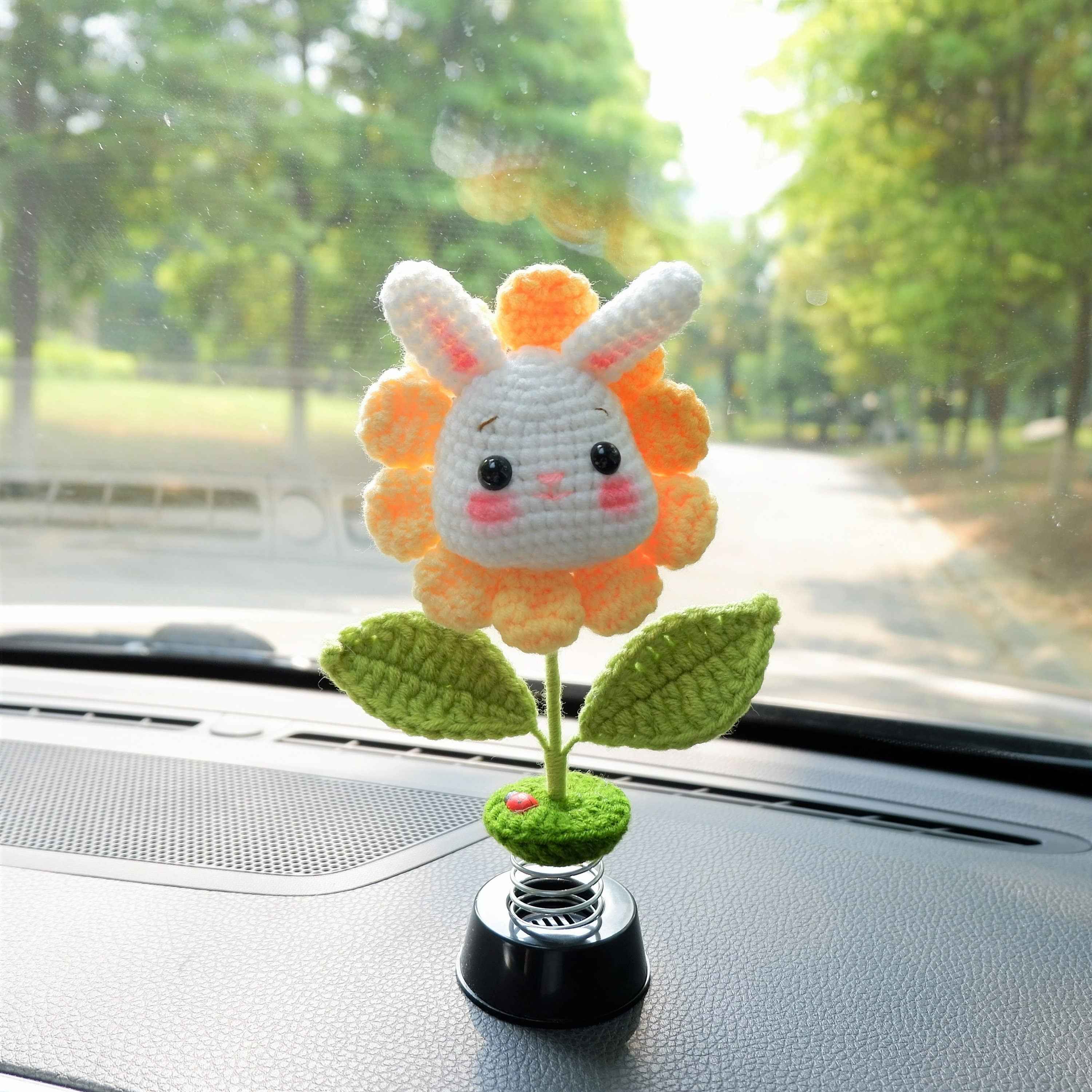 Crochet Bobblehead Car Dashboard Decor- Sunflower Pig/Bunny/Bear