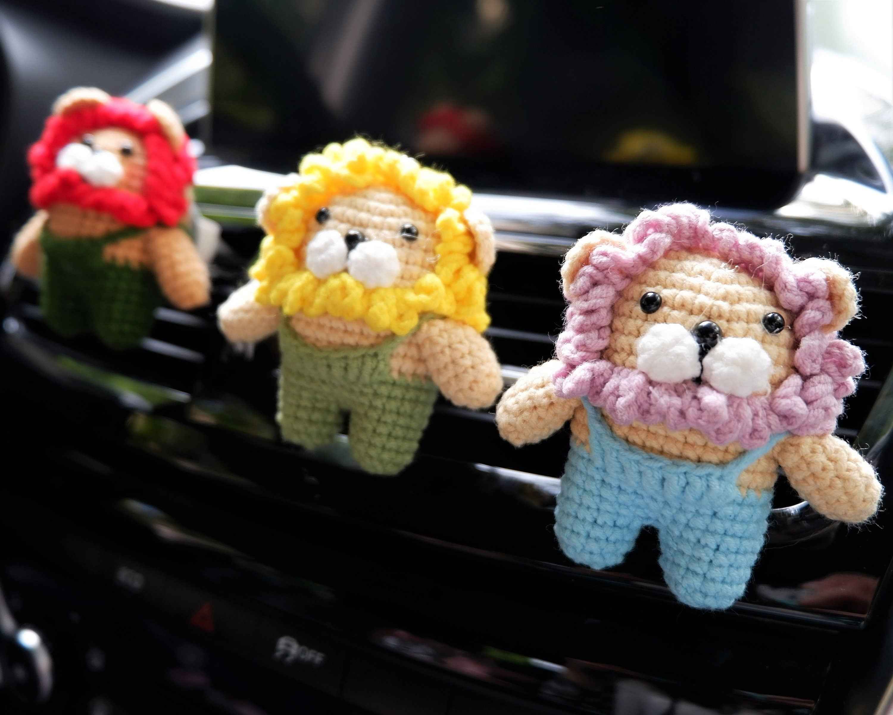 Car Vent Clips Air Freshener- Overalls Lion