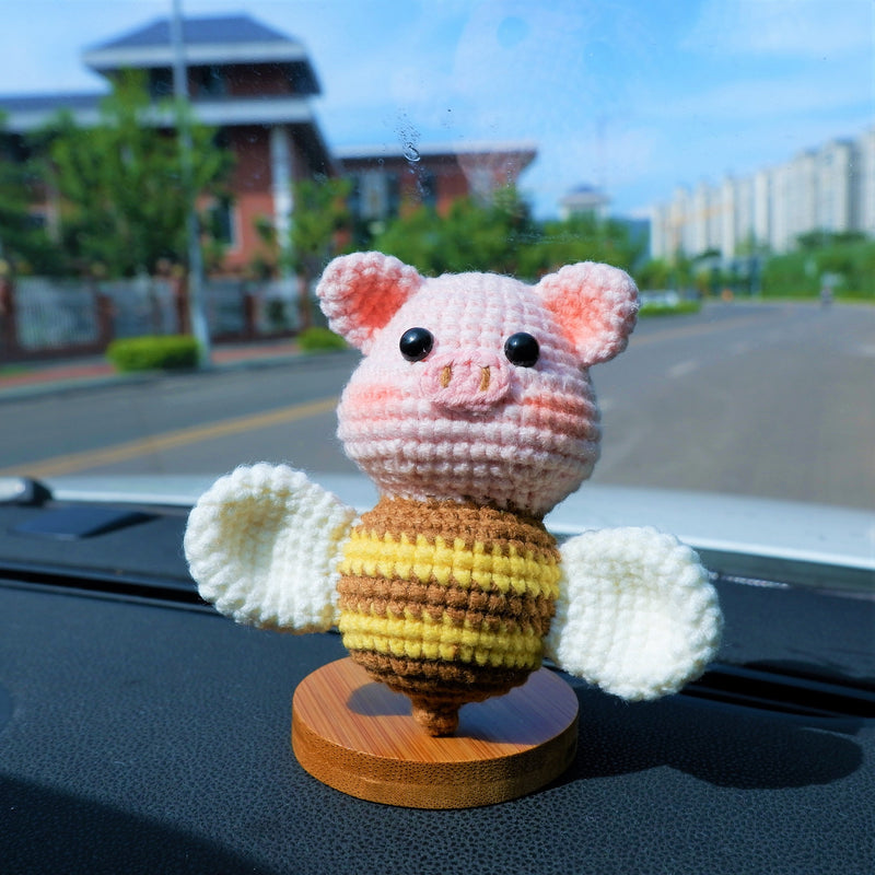 Crochet Piggy Bee Car Dashboard Decor, Cute Piggy with Wings Car Dashboard Accessory, Cute Interior Car Accessory for Women, Gifts for Her