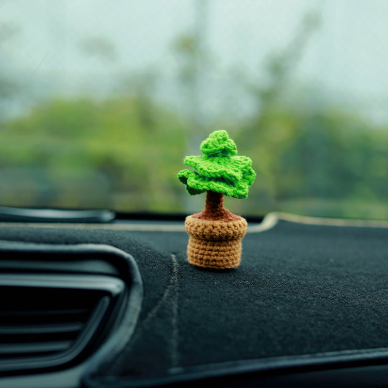 Crochet Plant Car Accessories, Mini Pine Tree Car Dashboard Decor, Boho Interior Car Accessory for Women, Office Desk Decor, Christmas Gift