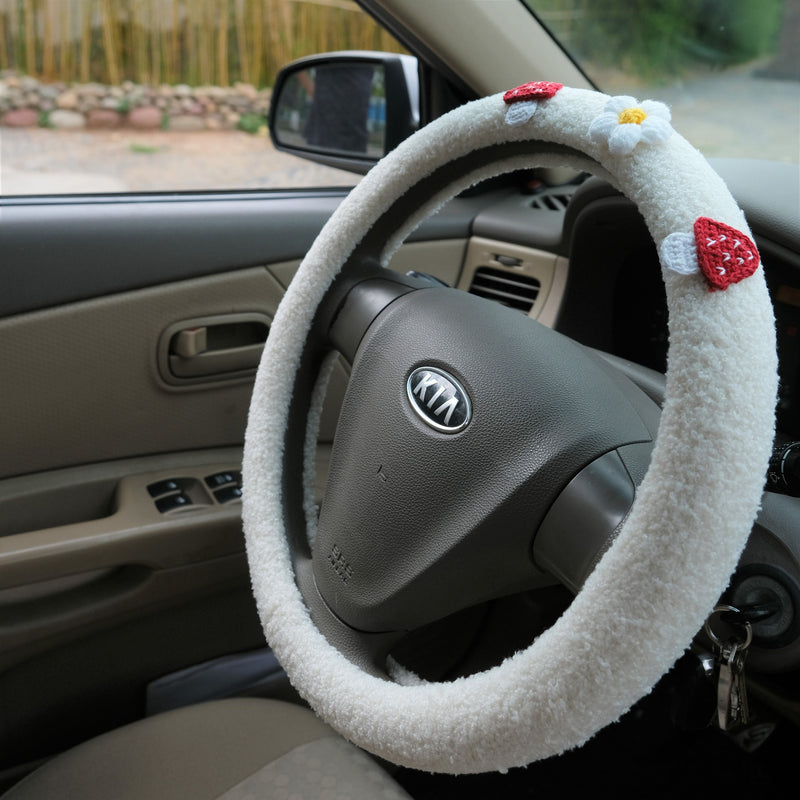 Crochet Mushroom & Daisy Steering Wheel Cover, Berber Fleece Boho Steering Wheel Cover with Grip, Car Interior Accessory for Women