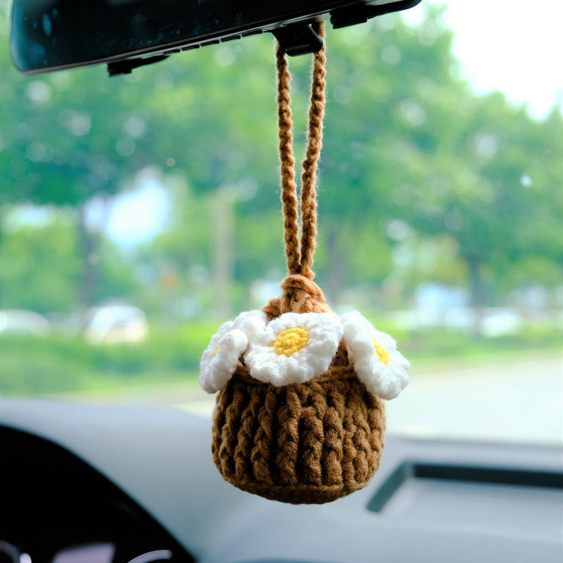 Crochet Strawberry & Daisy Car Mirror Hanging Accessories, Mini Flower Basket Car Rear View Mirror Accessory, Boho Interior Car Accessory