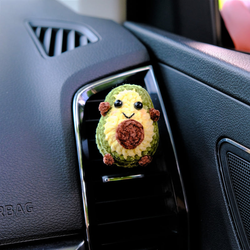 Crochet Avocado Car Vent Clip, Kawaii Smiley Avocado Car Air Freshener, Anime Interior Car Accessories, Cute Car Accessories Interior