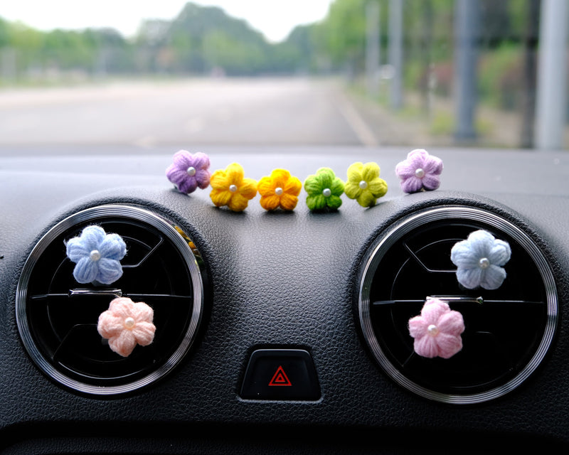 10Pcs Daisy Car Vent Clip, Rainbow Daisy Flower Car Clips, Cute Car Accessories Interior, Car Accessories for Women/Teens, Flower Car Magnet