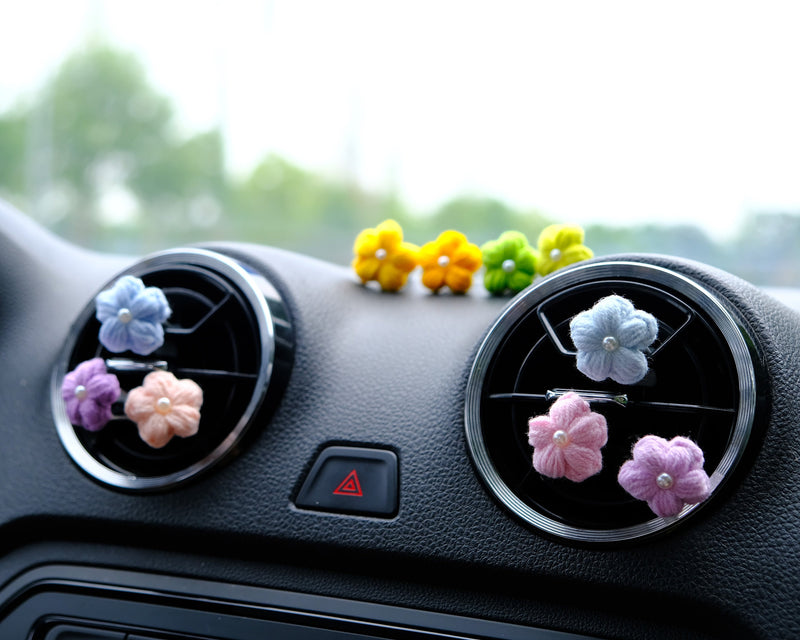 10Pcs Daisy Car Vent Clip, Rainbow Daisy Flower Car Clips, Cute Car Accessories Interior, Car Accessories for Women/Teens, Flower Car Magnet