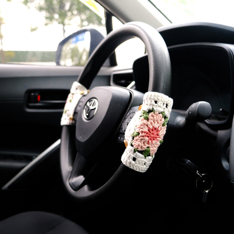 Crochet Sakura Steering Wheel Cover, Adjustable Steering Wheel Cover, Cute Car Interior Accessory for Women, Boho Steering Wheel Cover