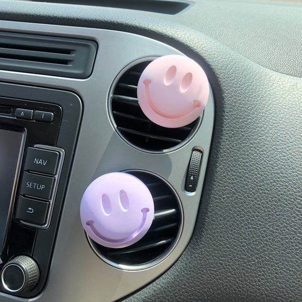 2Pcs Smiley Face Car Vent Clips- Pastel Colors