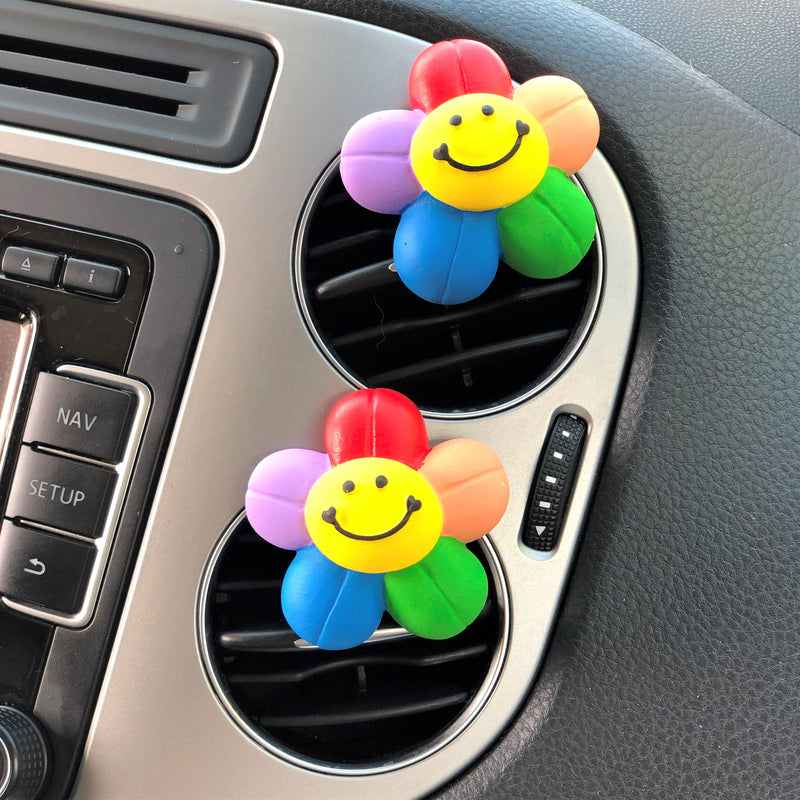 2Pcs Cute Car Vent Clips, Smiley Flower Car Air Freshener, Kawaii Car Accessories for Women, Rainbow Car Vent Diffuser, Car Vent Decor