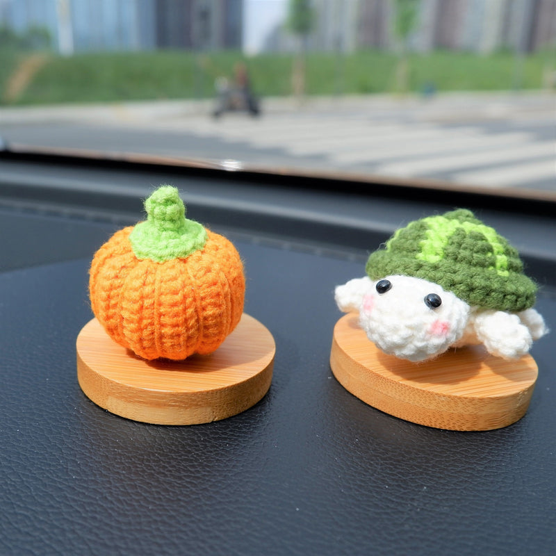 Crochet Car Dashboard Accessory, Cute Mini Pumpkin Car Decoration for Teens/Women, Boho Freshening Car Interior Decor, gift for Halloween