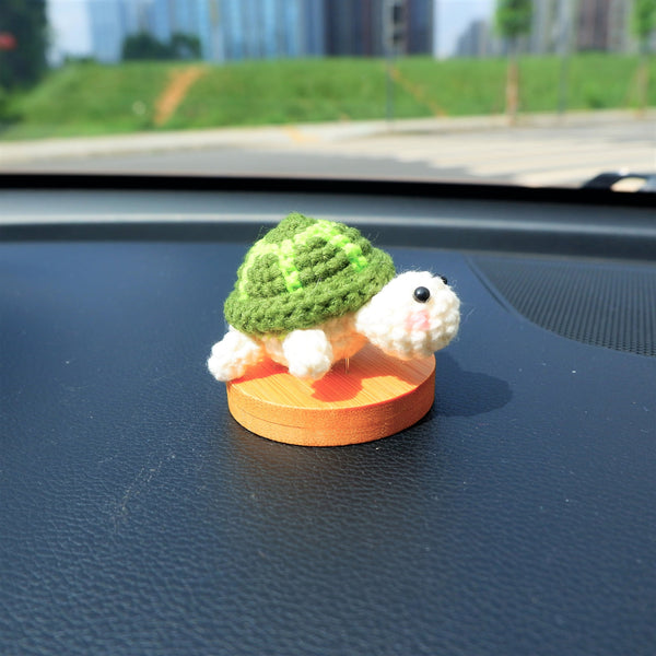 Cute Car Dashboard Decor, Crochet Sea Turtle Car Accessories for Teens/Women, Kawaii Car Interior Decoration, Mini Car Accessories