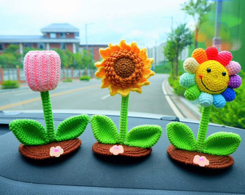 Crochet Sunflower/Tulip Car Phone Holder, Rainbow Smiley Sunflower Dashboard Decor, Boho Car Accessories for Women, Plant Car Phone Mount