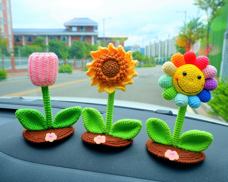 Crochet Sunflower/Tulip Car Phone Holder, Rainbow Smiley Sunflower Dashboard Decor, Boho Car Accessories for Women, Plant Car Phone Mount