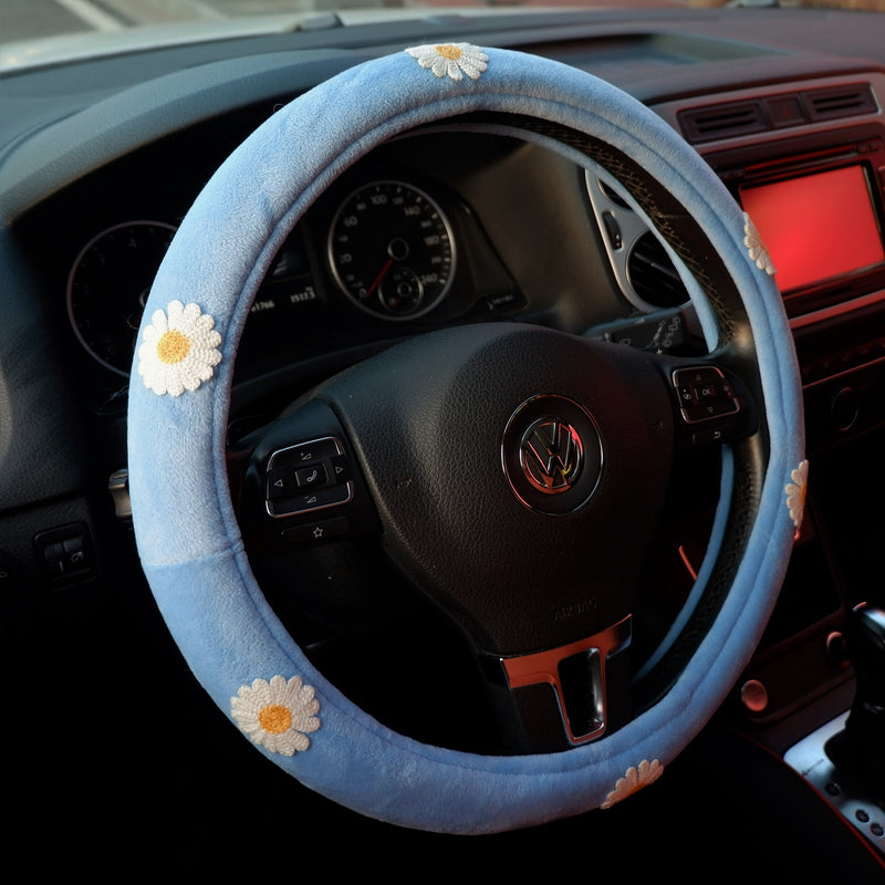 Cute Fleece Steering Wheel Cover, Daisy Steering Wheel Cover, Winter Plush Car Accessories for Women/Men, Handmade Steering Wheel Cover