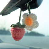 Crochet Strawberry & Daisy Car Hanging Accessories, Kawaii Gradient Strawberry Car Mirror Hanging Accessory for Women, Car Interior Decor