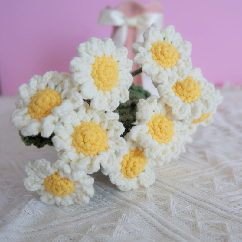 Crochet Daisy Bouquet, Knitted Everlasting Flower, Crochet Floral Arrangements, White Daisy Bunch, Mothers Day Gift, Office Decor