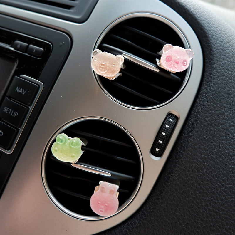 4Pcs Car Vent Clips, Kawaii Gummy Candy Car Air Vent Clip, Rainbow Frog/Bear/Bunny/Panda Magnets, Cute Animal Car Interior Accessory