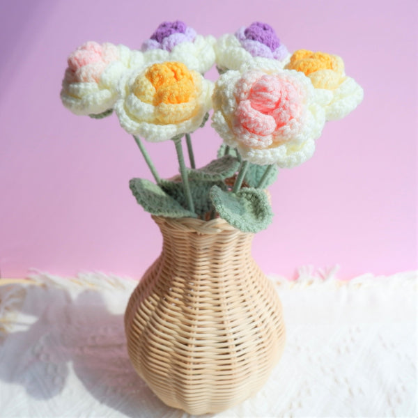 Crochet Roses Bouquet, Gradient Flower Bunch, Crochet Floral Arrangements, Knitted Everlasting Flower, Gift for Her, Mothers Day Gift