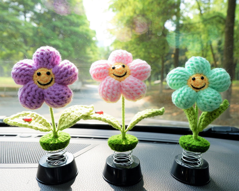 Crochet Smiley Waffle Flower Car Dashboard Bobblehead Decor, Cute Car Accessories Interior for Women, Boho Car Air Freshener, Mothers Day