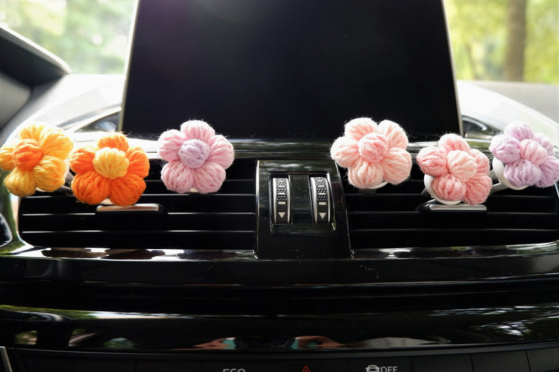 Crochet Fluffy Flower Car Vent Clips Air Freshener, Cute Rainbow Flower Air Vent Clip, Kawaii Interior Car Accessory for Women, Gift for Her